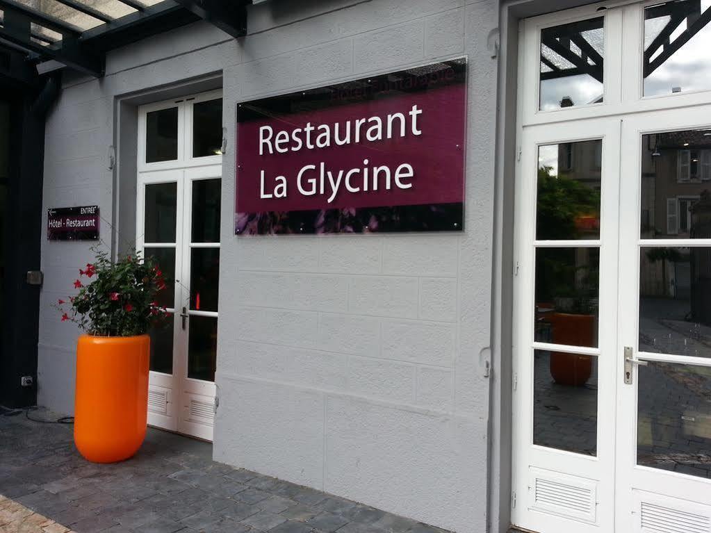Logis Hotel-Restaurant Le Fontarabie Fontenay-le-Comte Exteriör bild